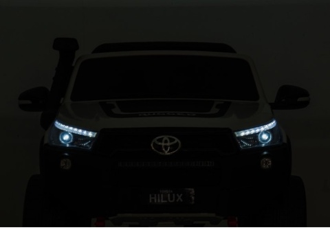 Auto na Akumulator Toyota Hilux Lakier Bluetooth Ekoskóra EVA LED