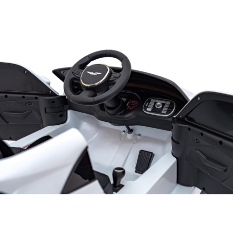 Aston Martin DBX Auto na akumulator Pilot EVA Pasy Wolny Start Audio LED