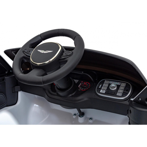 Aston Martin DBX Auto na akumulator Pilot EVA Pasy Wolny Start Audio LED