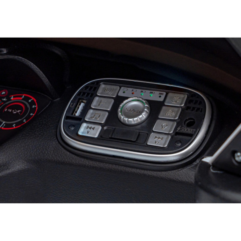 Aston Martin DBX Auto na akumulator Pilot EVA Pasy Wolny Start Audio LED