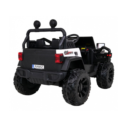 Master Of Terain Auto 4x35W Pojazd na akumulator ekoskóra EVA MP3