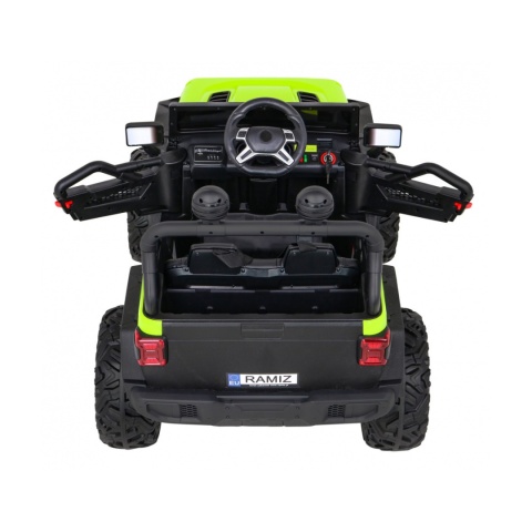 Master Of Terain Auto 4x35W Pojazd na akumulator ekoskóra EVA MP3