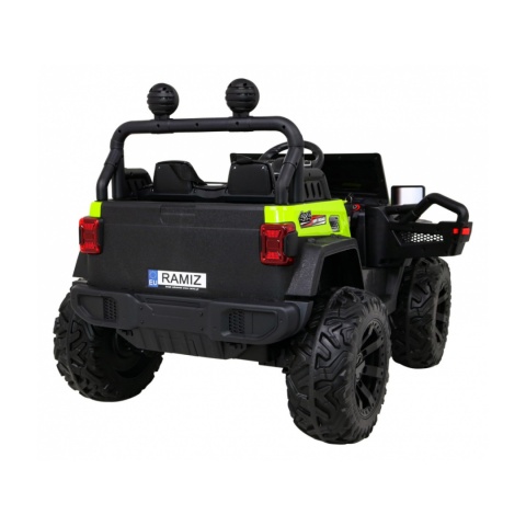 Master Of Terain Auto 4x35W Pojazd na akumulator ekoskóra EVA MP3