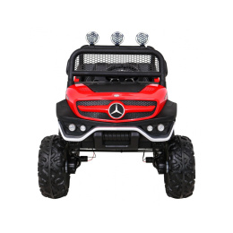 Mercedes benz unimog terenowy napęd 4x4 pilot bagażnik wolny start MP3 LED