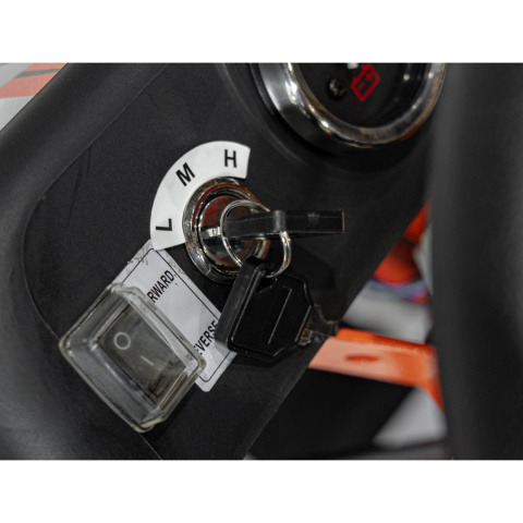 Mud monster Pojazd na akumulator koła pompowane Air sportowe siedzenie pasy