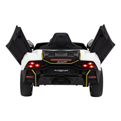 Lamborghini Invencible Pojazd Na Akumulator Ekoskóra Koła EVA Wejście USB MP3 Bluetooth