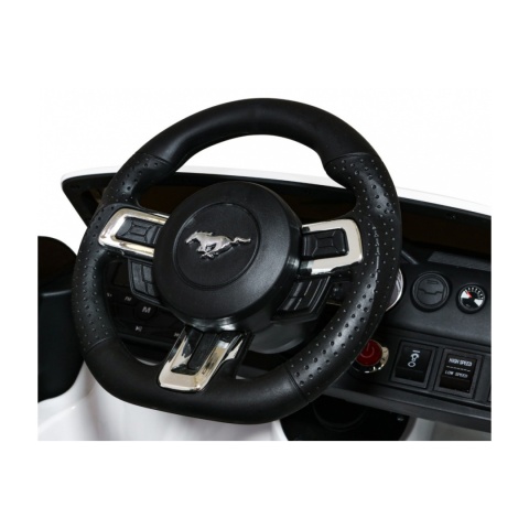 Ford Mustang GT auto na akumulator regulacja siedzenia LED EVA wolny start
