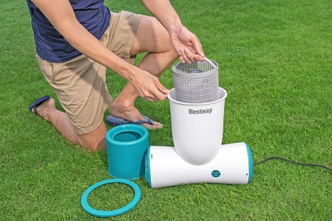 Filtrująca Pompa basenowa ze Skimmerem Skimatic FlowClear 3974l/h Filtr wymienny - Bestway [58469]