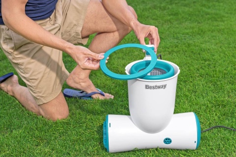 Filtrująca Pompa basenowa ze Skimmerem Skimatic FlowClear 3974l/h Filtr wymienny - Bestway [58469]